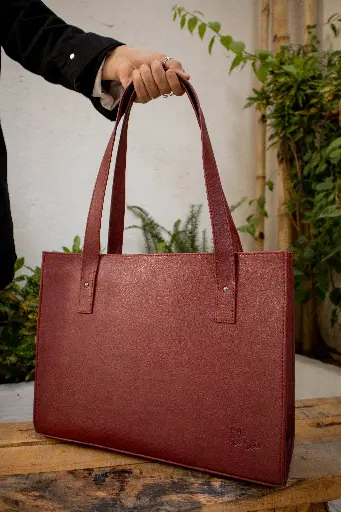 Burgundy leather tote bag